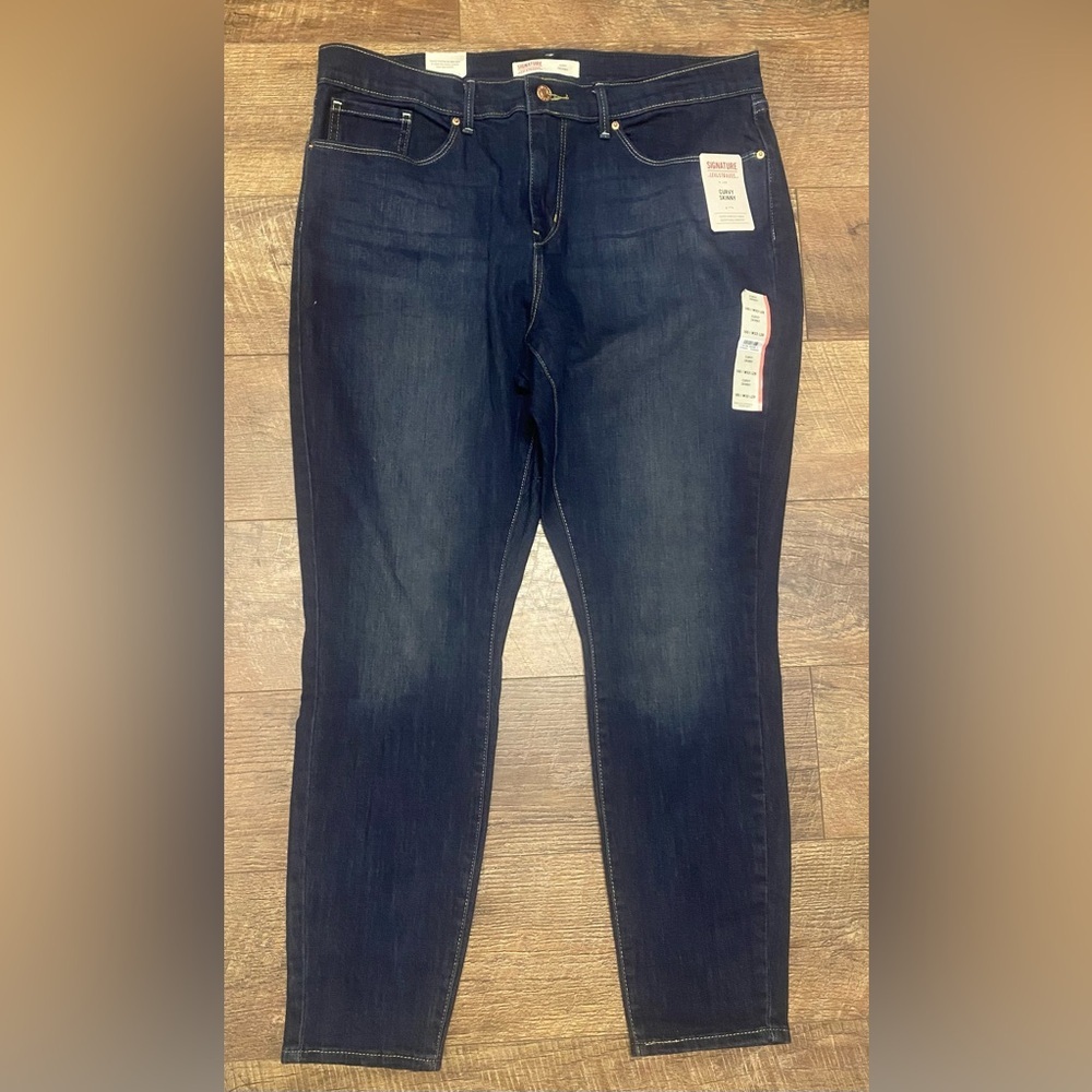 Signature by Levi Strauss Indigo Skinny Jeans